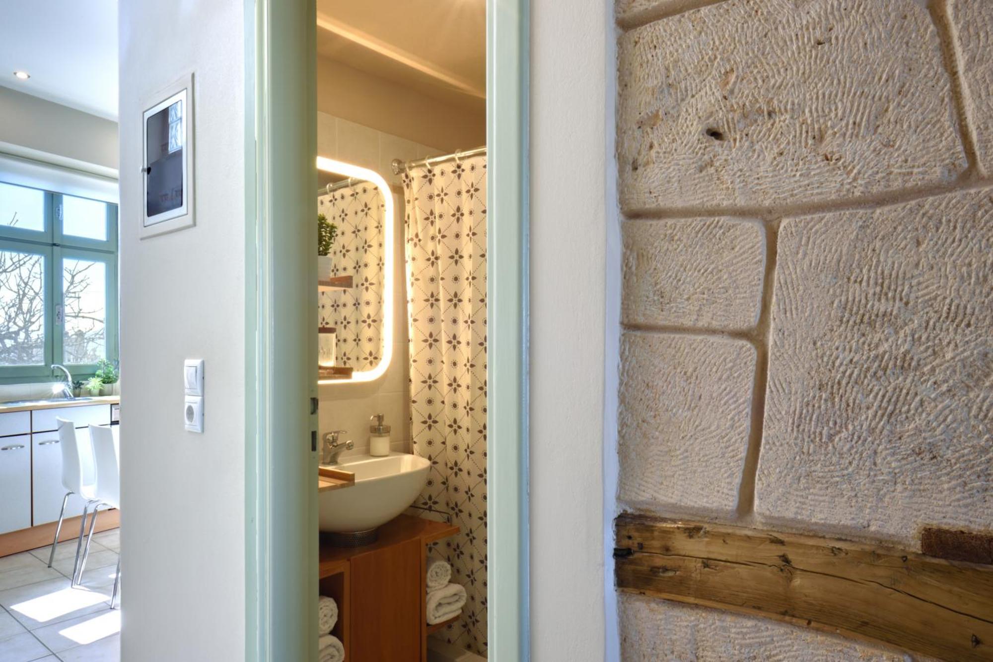 Aegina Town Home By Relax In Greece ภายนอก รูปภาพ