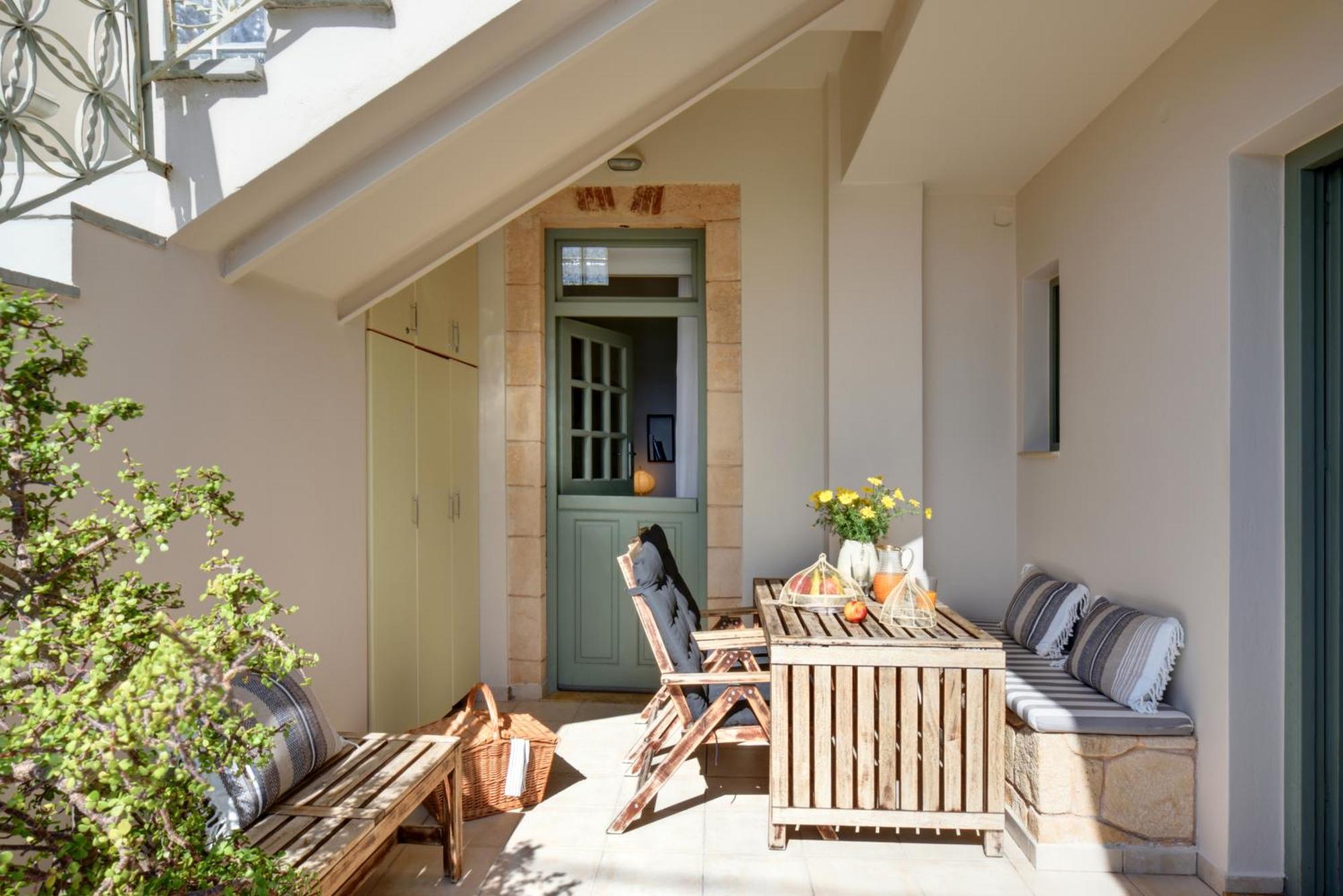 Aegina Town Home By Relax In Greece ภายนอก รูปภาพ