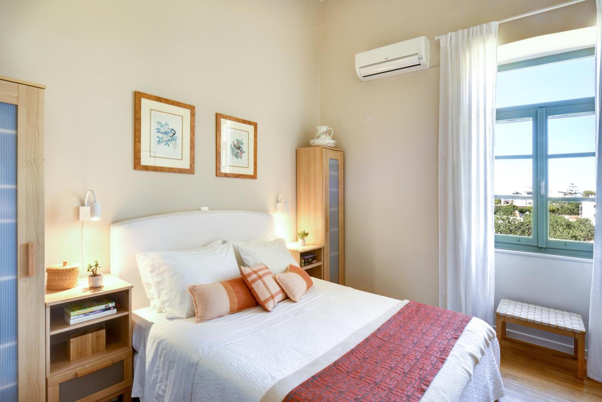 Aegina Town Home By Relax In Greece ภายนอก รูปภาพ