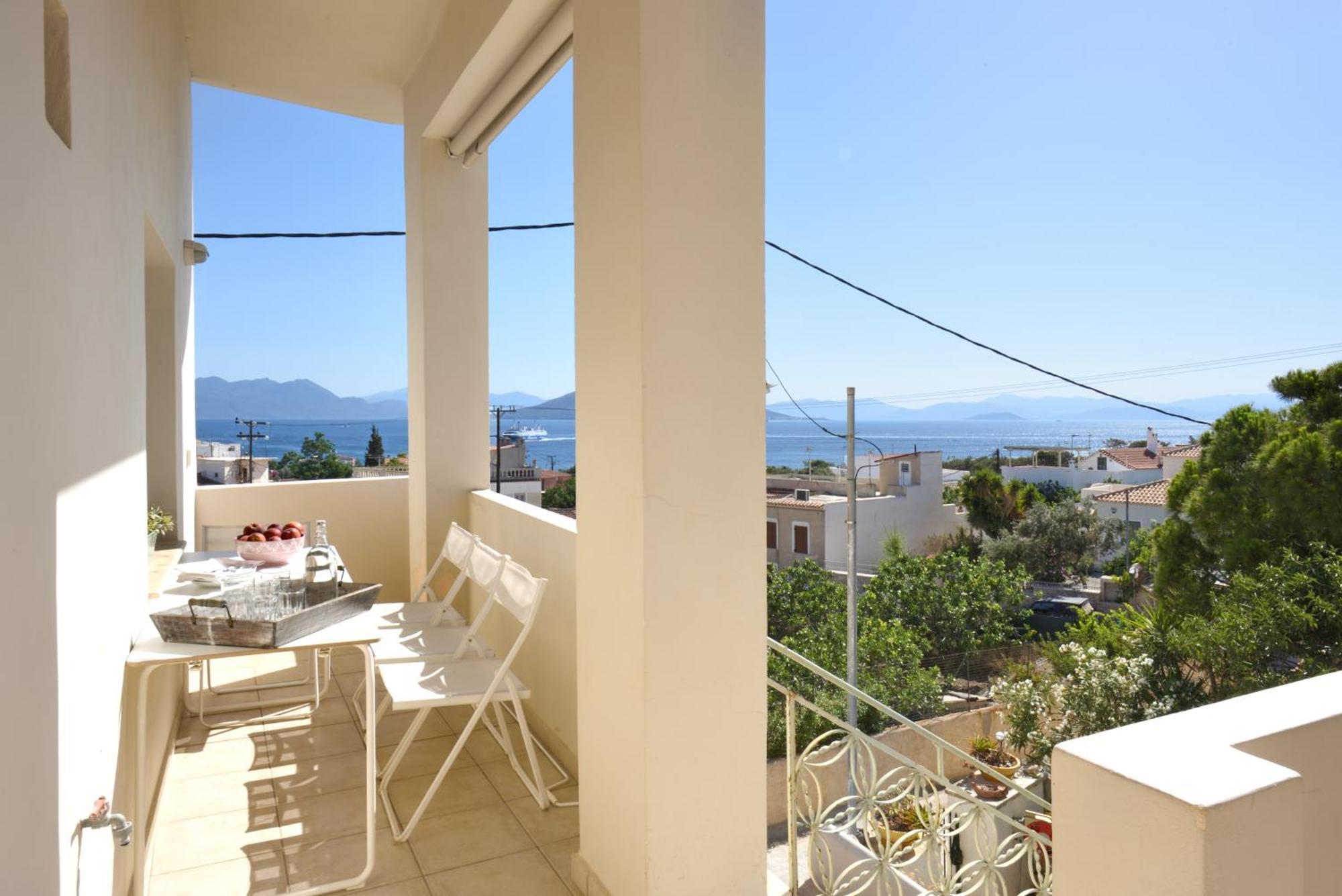 Aegina Town Home By Relax In Greece ภายนอก รูปภาพ
